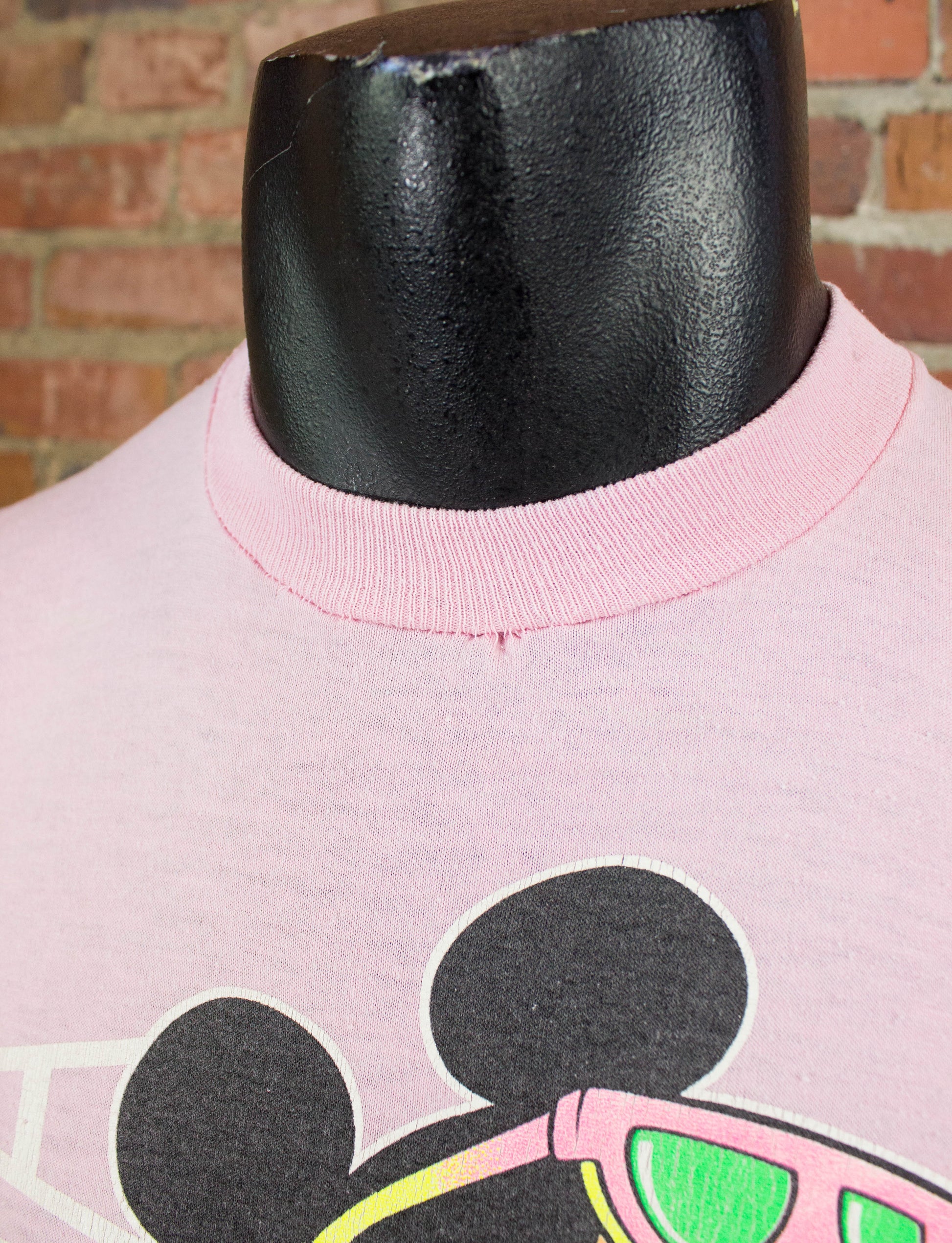 Vintage 90s Mickey Mouse Florida Pink Graphic T Shirt Unisex Small