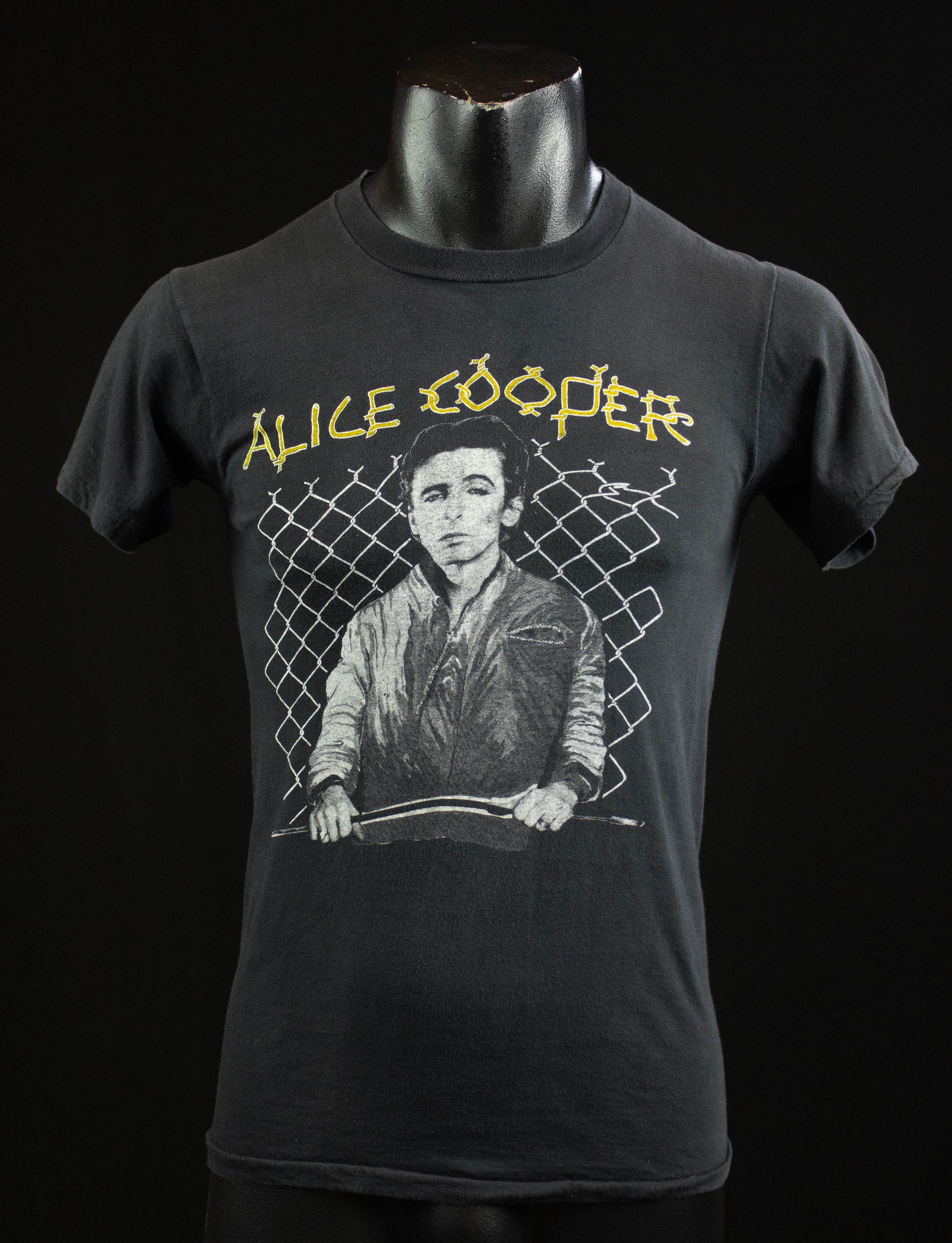 Vintage Alice Cooper Concert T Shirt 1980 North American Tour Black and Yellow XS-Small