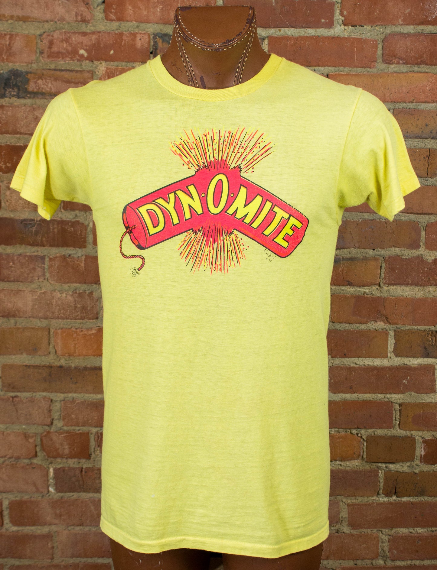 Vintage Dynomite Iron On Graphic T Shirt 70s Jimmie Walker Good Times Yellow Medium