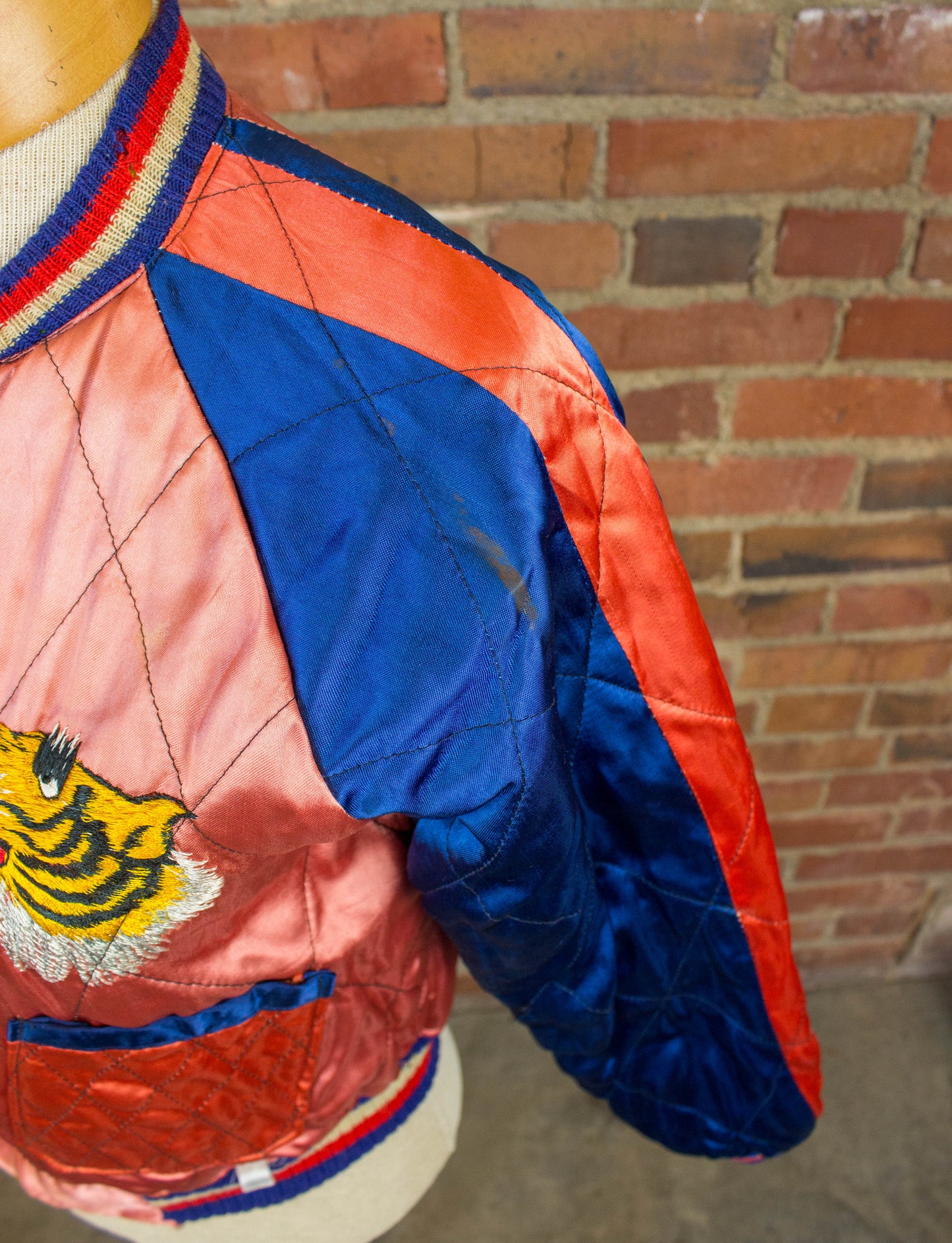 Vintage Japan Reversible Silk Sukajan Bomber Jacket 40s Blue and Pink XS