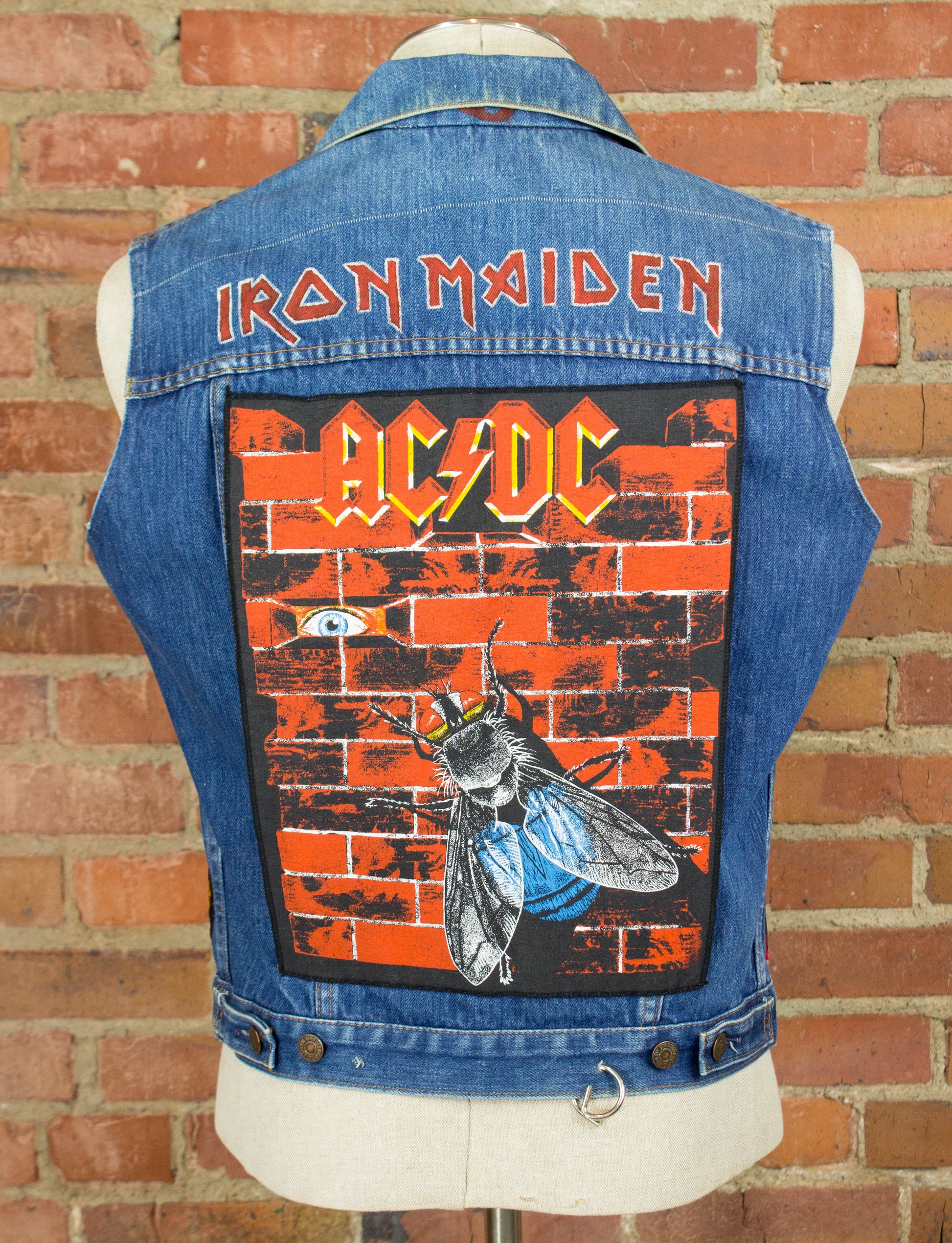 Vintage Levi's Custom Denim Vest 80s Iron Maiden AC/DC Back Patch Heavy Metal UK Small-Medium