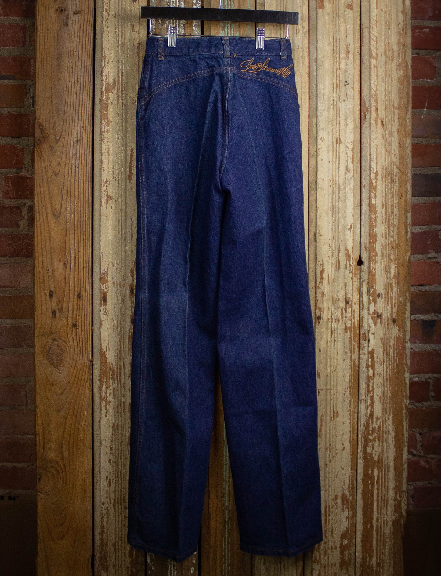 Vintage Levi's Deadstock Orange Tab Saddleback Denim Jeans 1977 Dark Wash 24x33