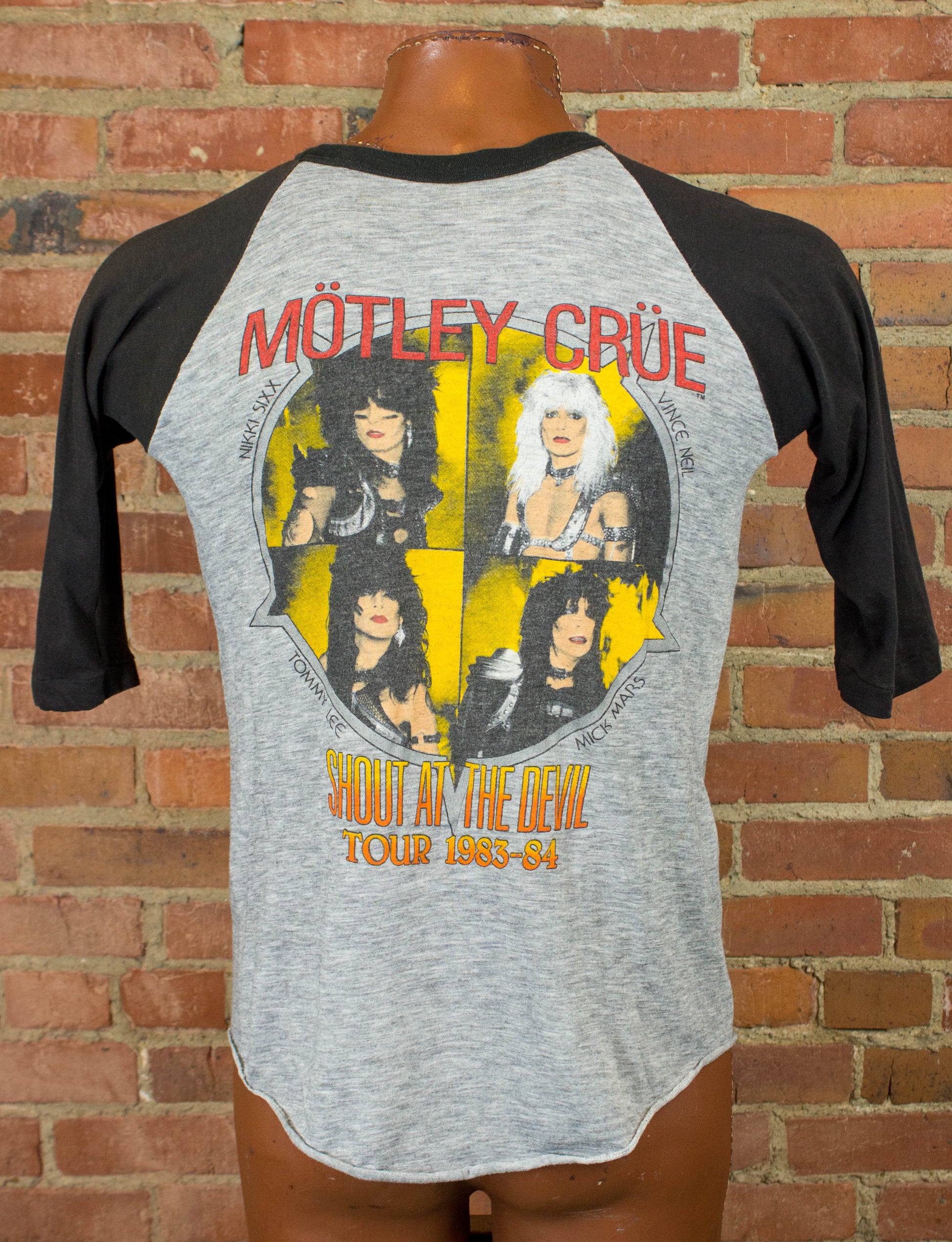 Vintage Motley Crue Concert T Shirt 1983 Shout At The Devil Tour Allister Fiend Raglan Jersey Medium