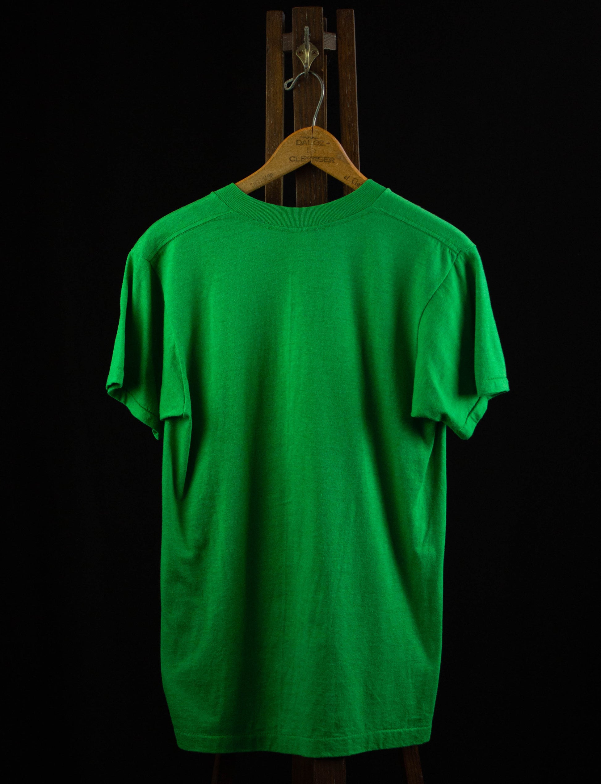 People...Please and W One Vintage 80s One Planet Shag Black Shirt Graphic Vintage – Green T
