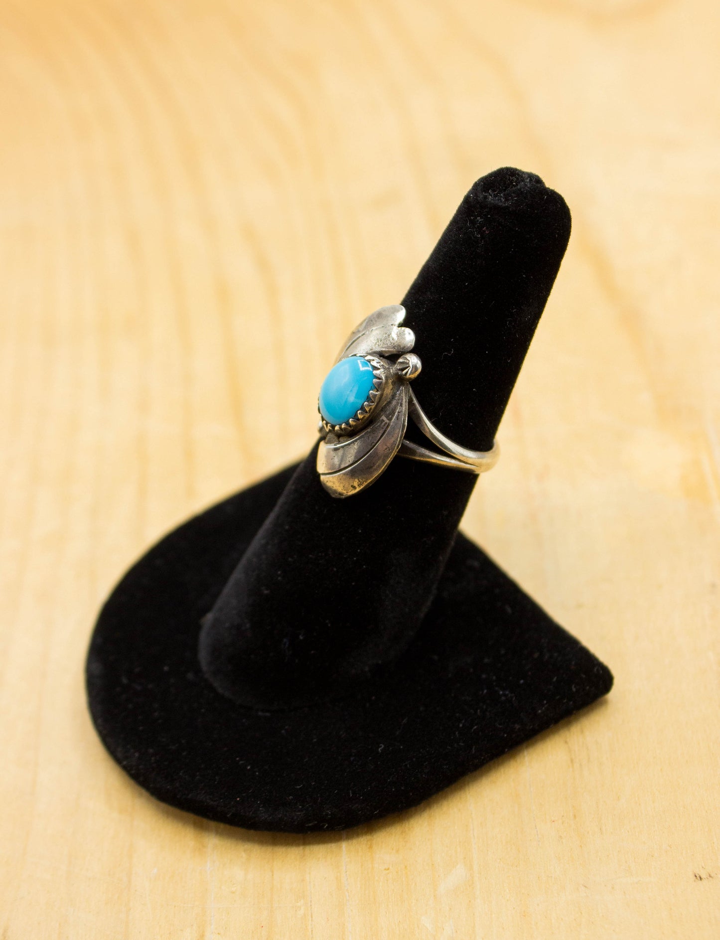 Vintage Sterling Silver and Turquoise Feather Ring Size 6 3/4