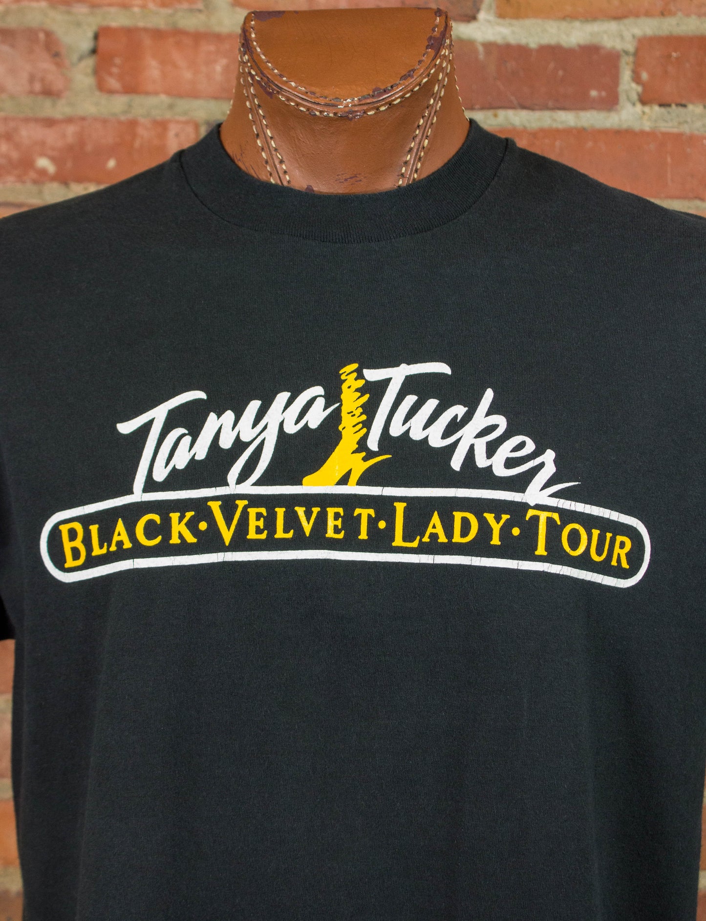 Vintage Tanya Tucker Concert T Shirt 90s Black Velvet Lady Tour Canadian Whisky Black and Yellow XL