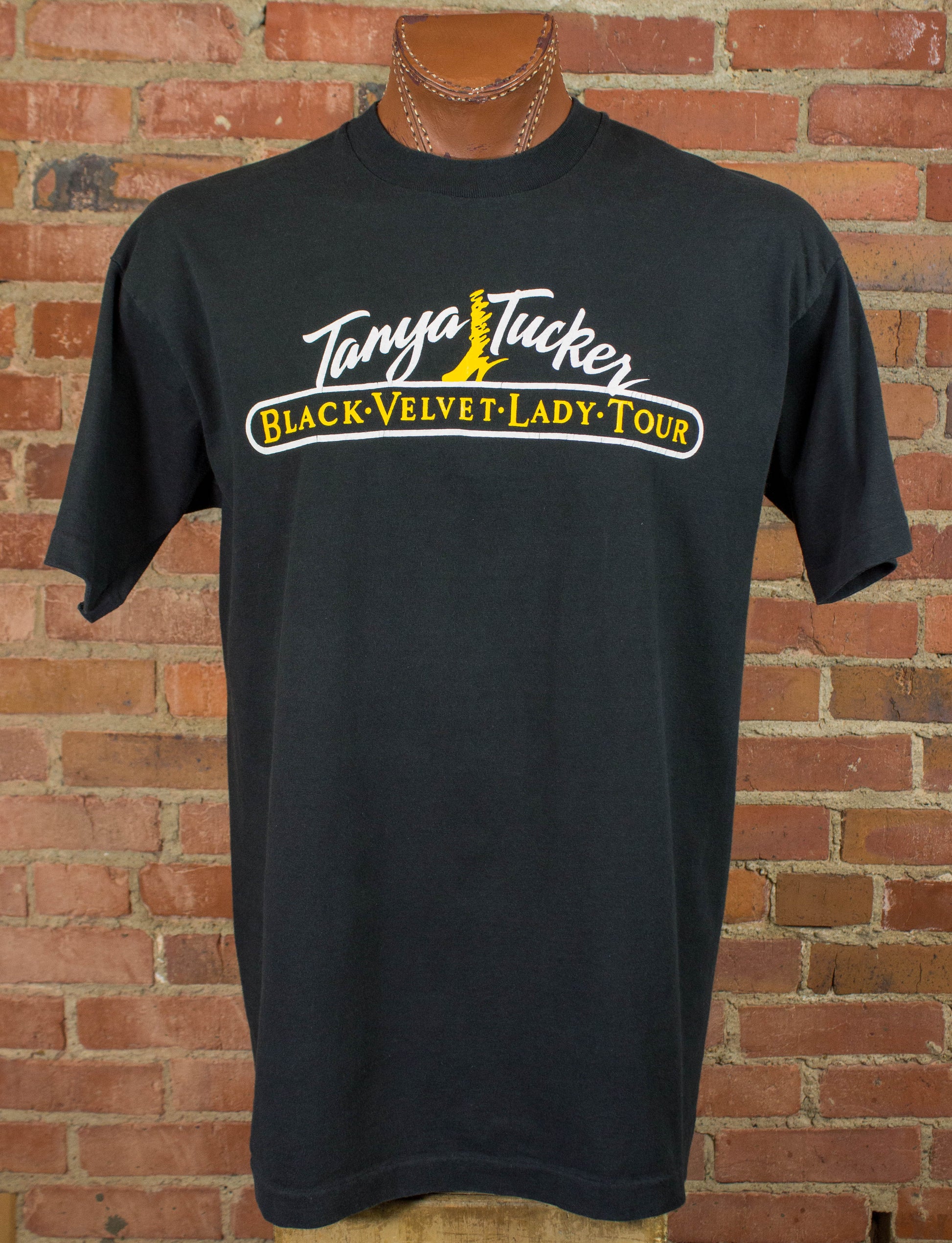 Vintage Tanya Tucker Concert T Shirt 90s Black Velvet Lady Tour Canadian Whisky Black and Yellow XL