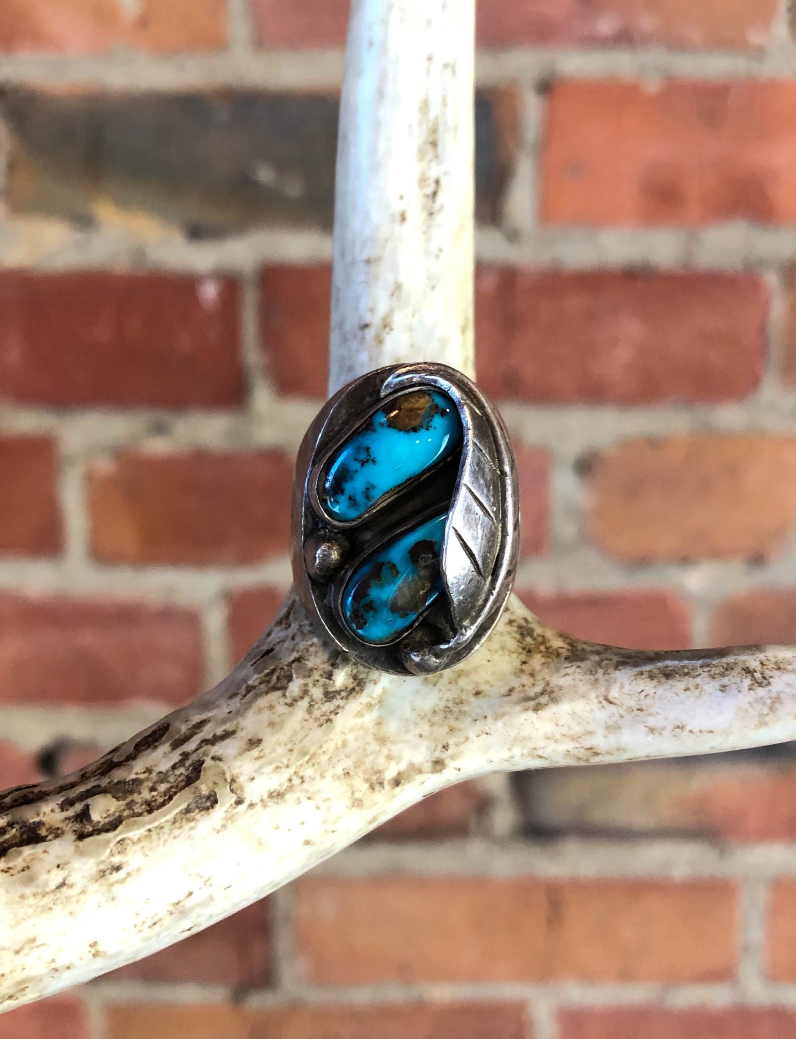 Vintage Sterling Silver Turquoise Leaf Ring - Size 10 and 1/4