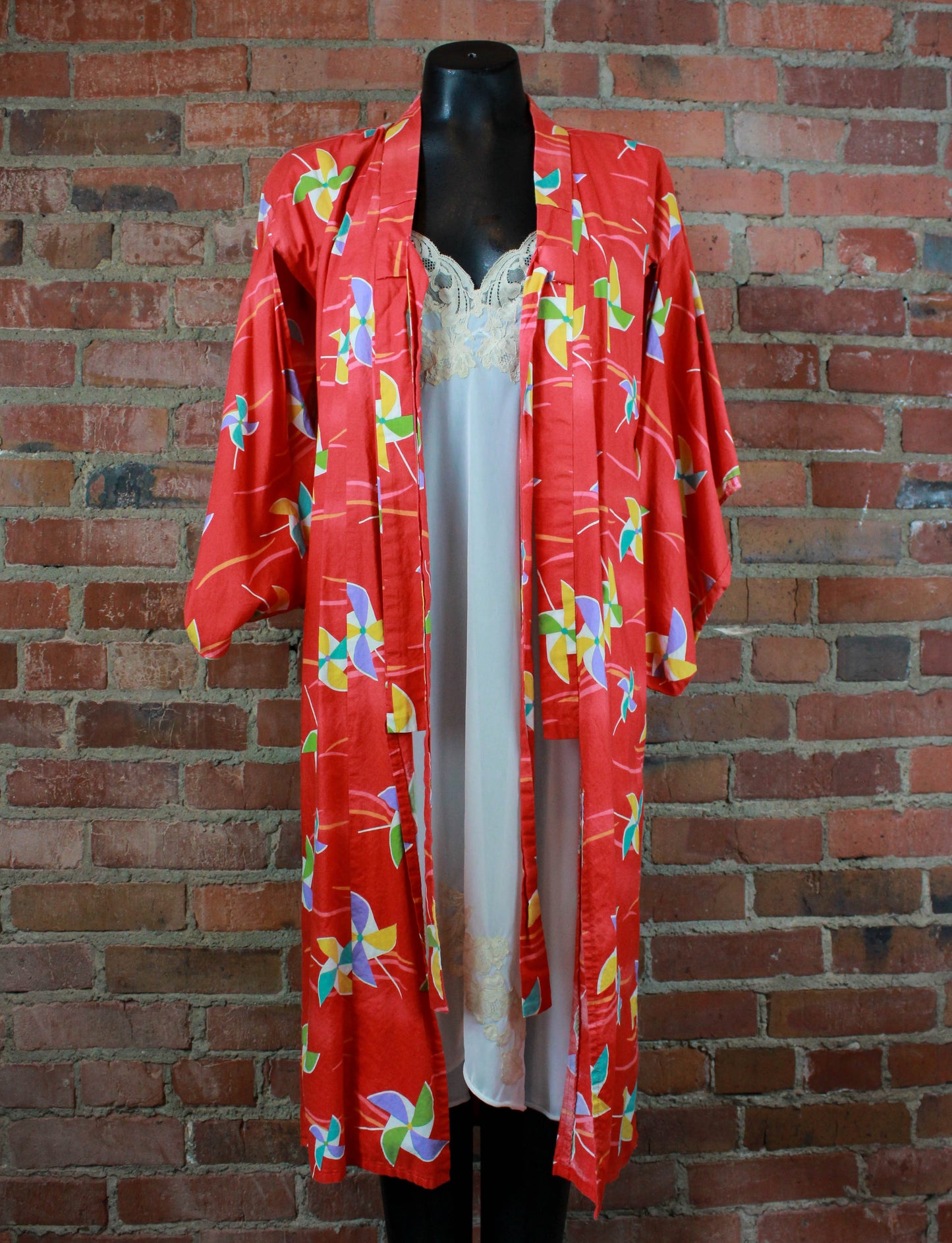 Women's Vintage 70's Kimono Robe Red Geometric Flare Sleeves Medium 