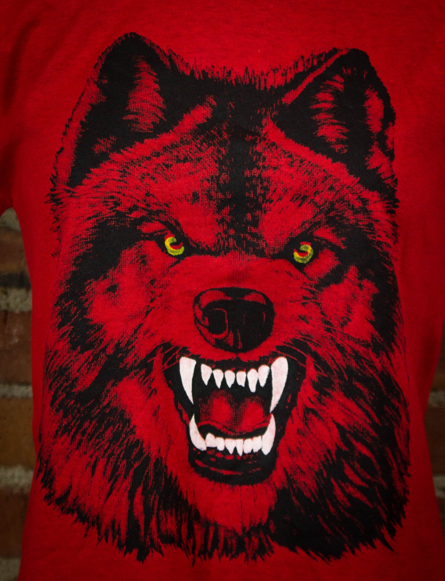 Vintage 80's The Wolfpack Red Graphic T Shirt Unisex Small