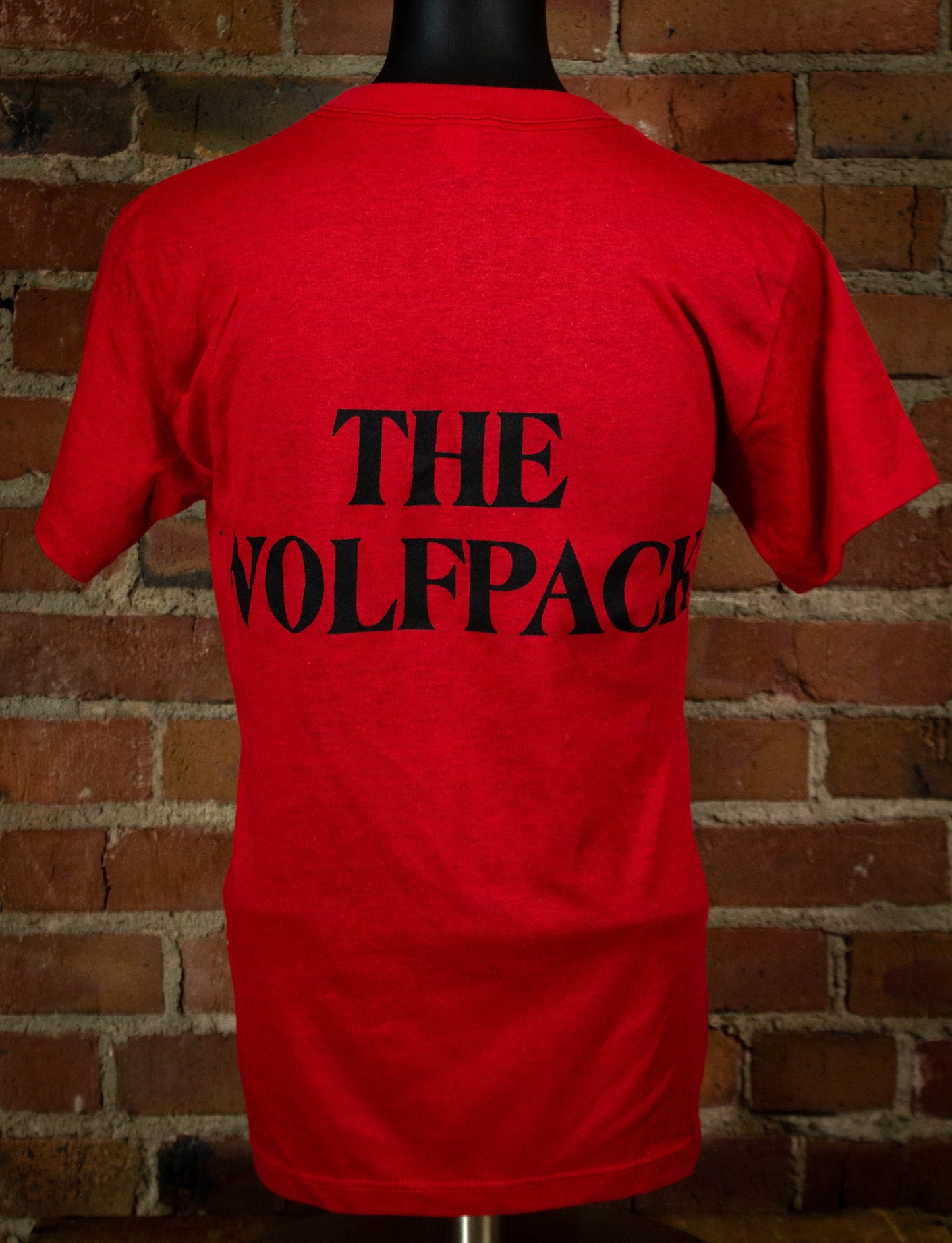 Vintage 80's The Wolfpack Red Graphic T Shirt Unisex Small